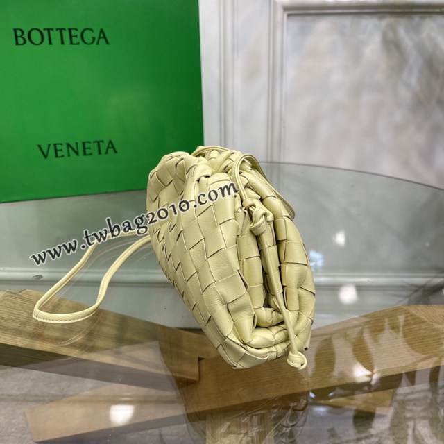 Bottega veneta高端女包 98061寬編織 寶緹嘉純手工編織羔羊皮女包 BV經典款小號編織雲朵包  gxz1403